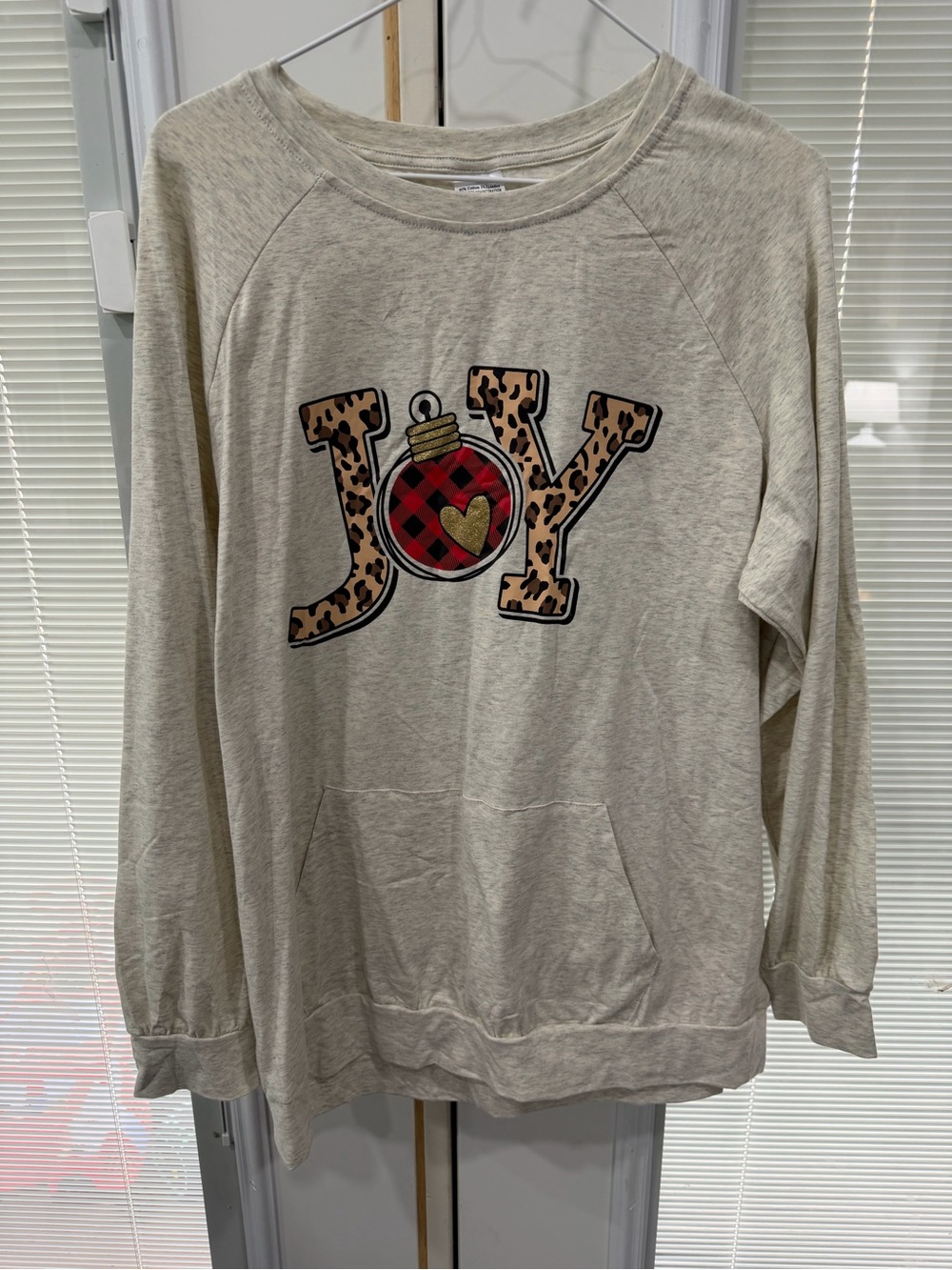 Women's Cream 'JOY' Graphic Pullover Sweatshirt